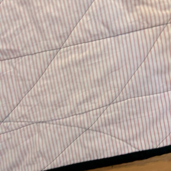 Handmade Quilt Personal Size or Lap Quilt Stunning Colors - Picture 5 of 8